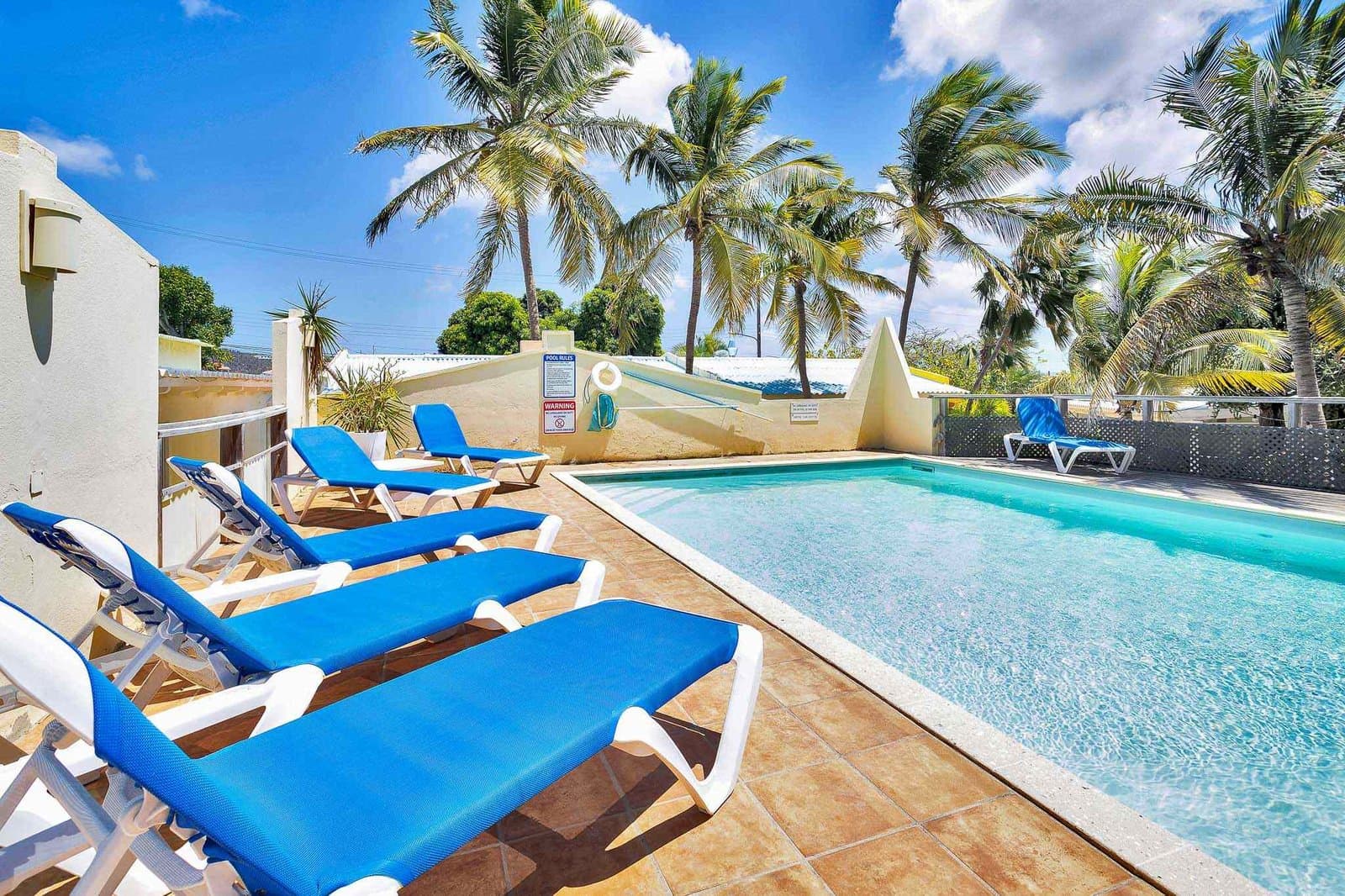 Caribbean Club 220 – Renovated Ocean View Villa, Turnkey