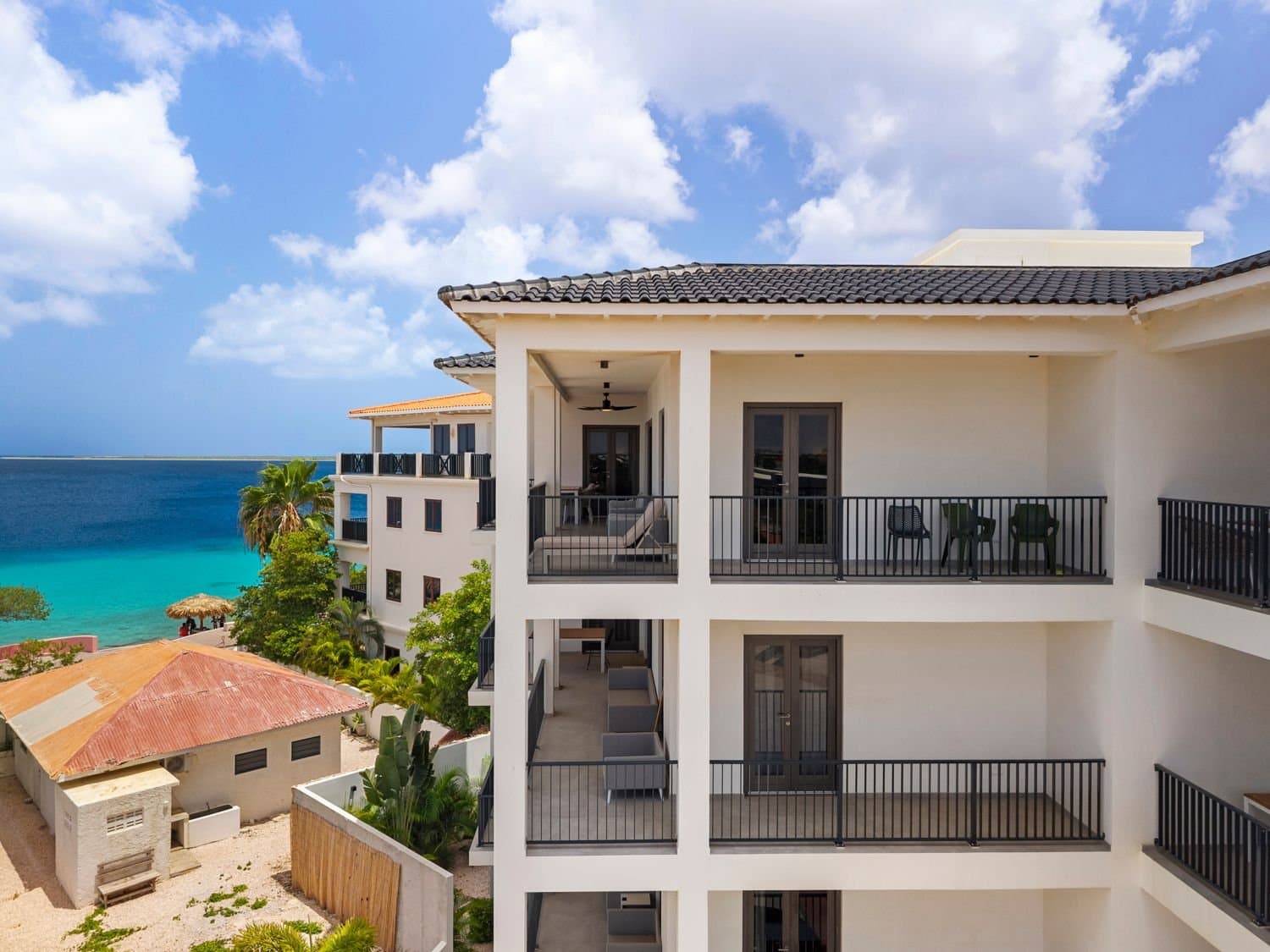 32 Julio A. Abraham Blvd - Renovated Urban Villa in Playa