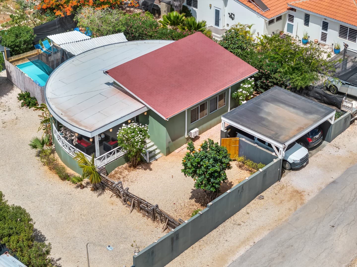 Lagoen Hill 35 - Detached 2BR Home on Freehold Land