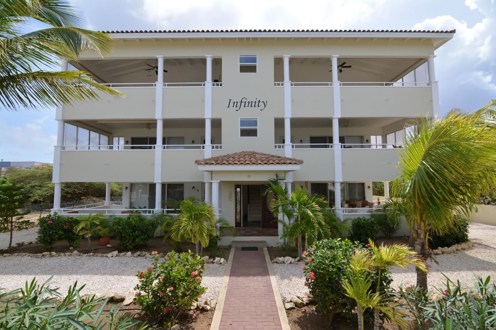 Infinity Apartment 75-D - 2BR Belnem Rental with Ocean View