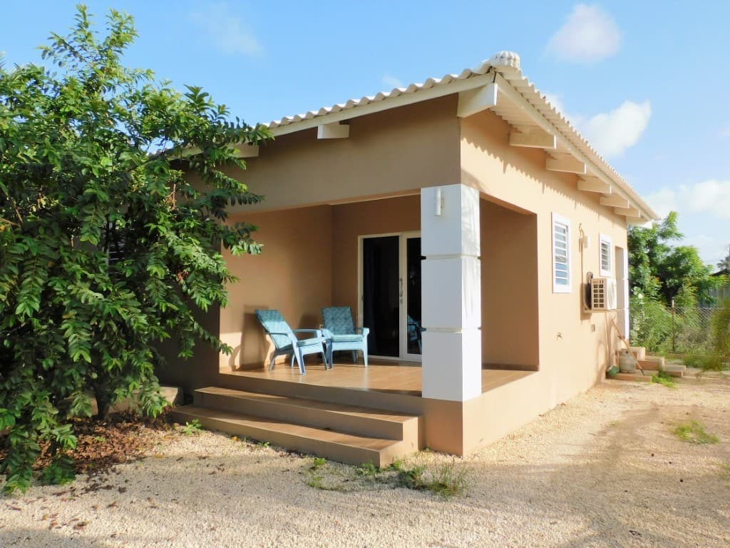 Kaya Salsa 10B - Gemeubileerde woning in Nikiboko
