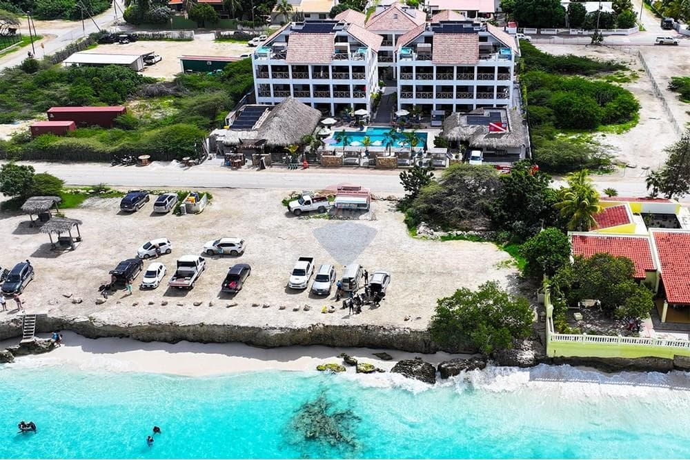 Great Investment! Bloozz Resort Apartment 1001