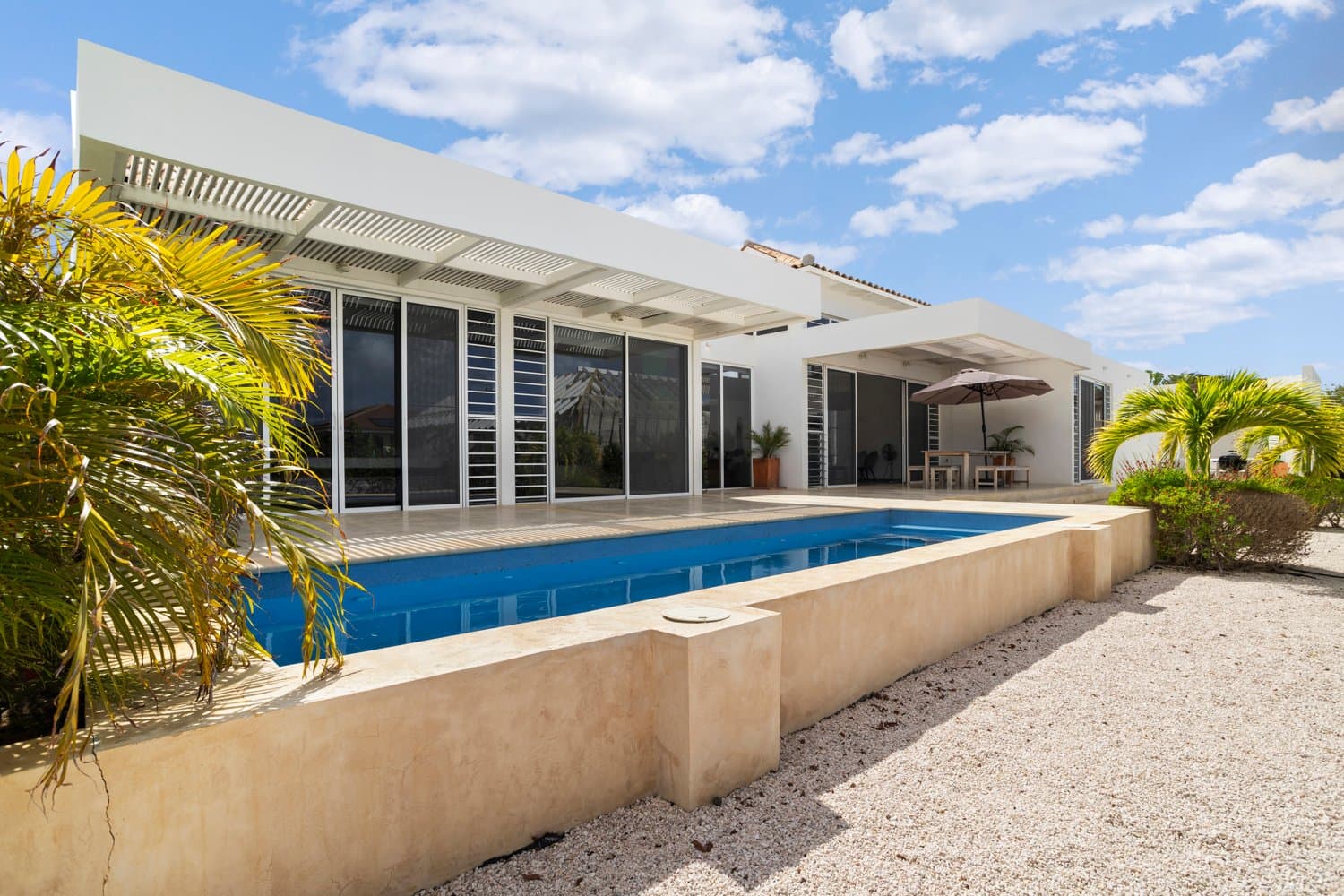 La Palma 23 - Luxury 3BR Villa with Pool & Apartment in Belnem
