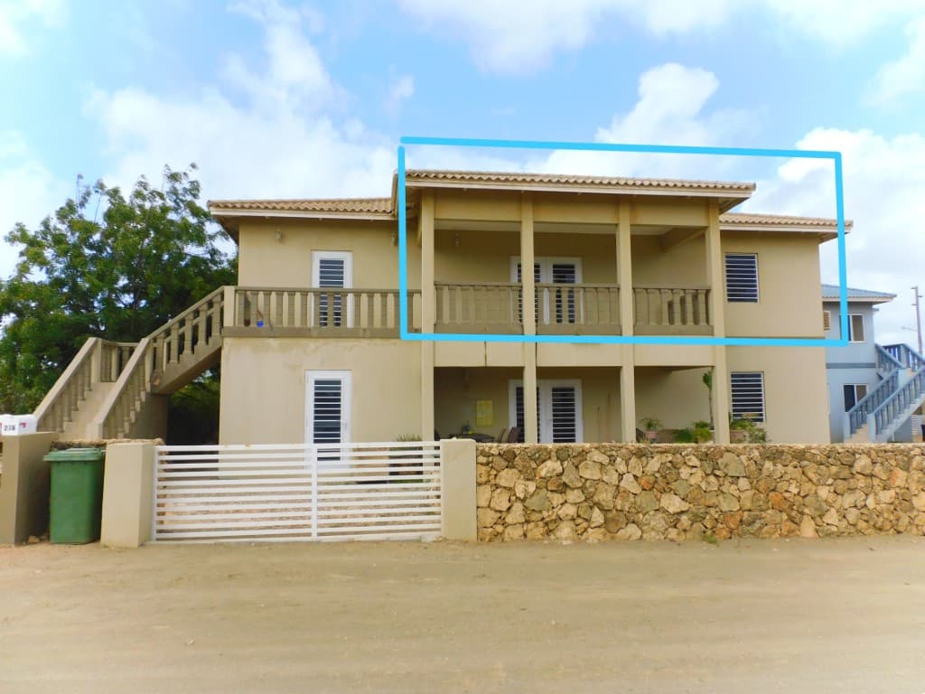 Kaya Plata 27B - Semi-Furnished 2BR Apartment in Nawatie