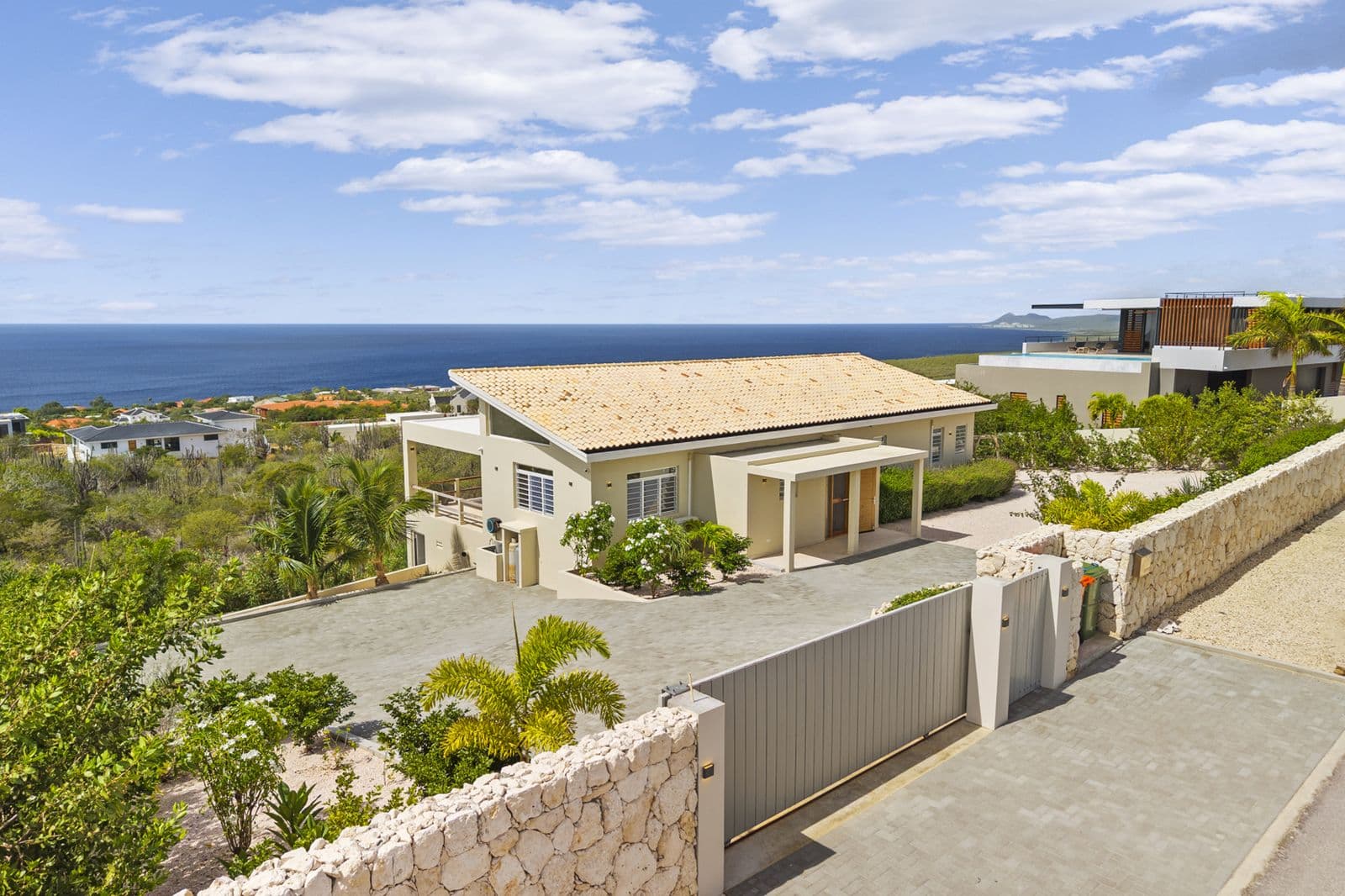 Crown West 239 - Modern Hilltop Villa with Panoramic Sea Views