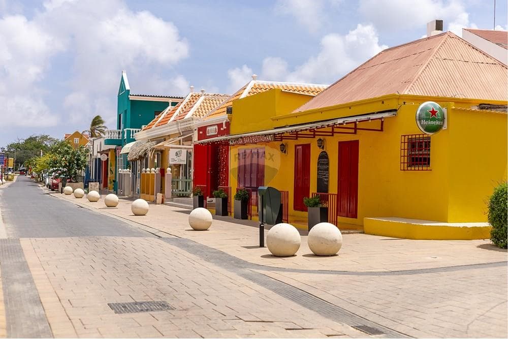 Multi Functional Property in the City-Center