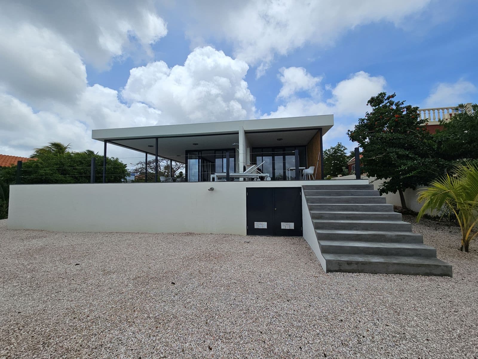 Kaya Krisolito 29 - Luxury 3BR Villa with Pool & Sea Views