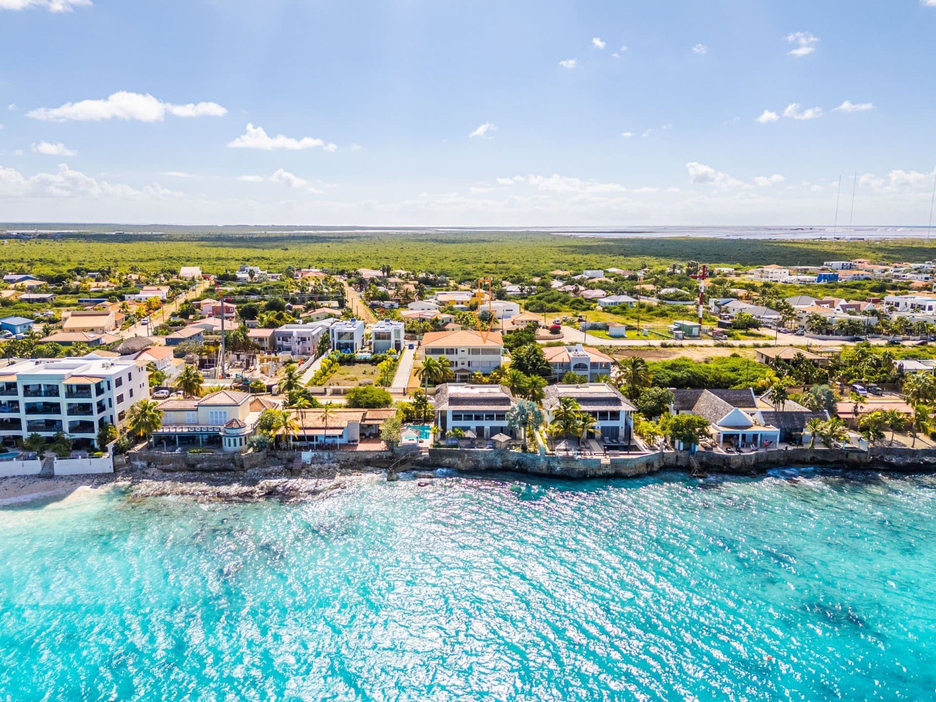 Infinity Apartment 75F - Belnem Condo with Sea View