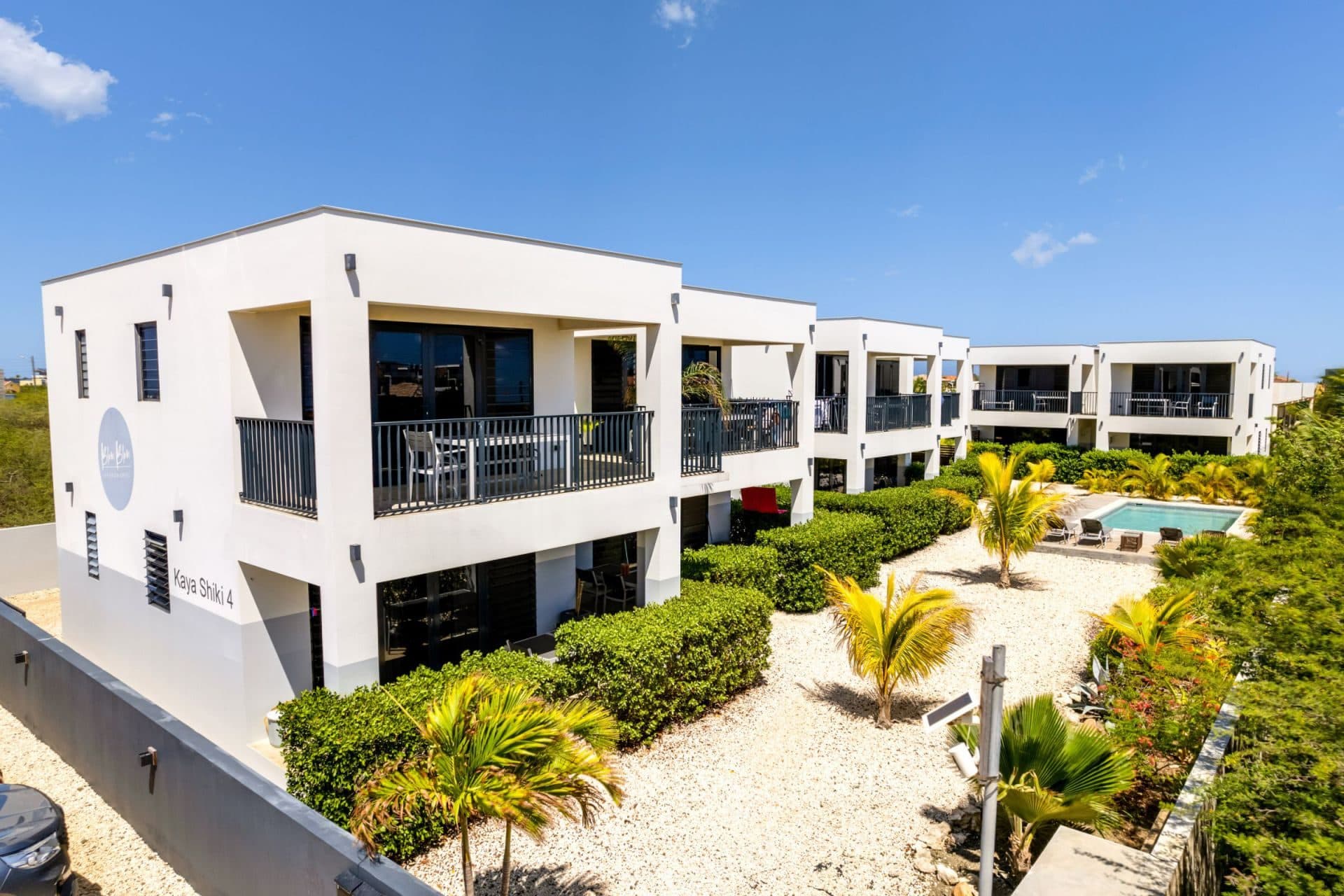 Kaya Pos di Shiki 4 - Gemeubileerd Appartement Blou Blou, Belnem