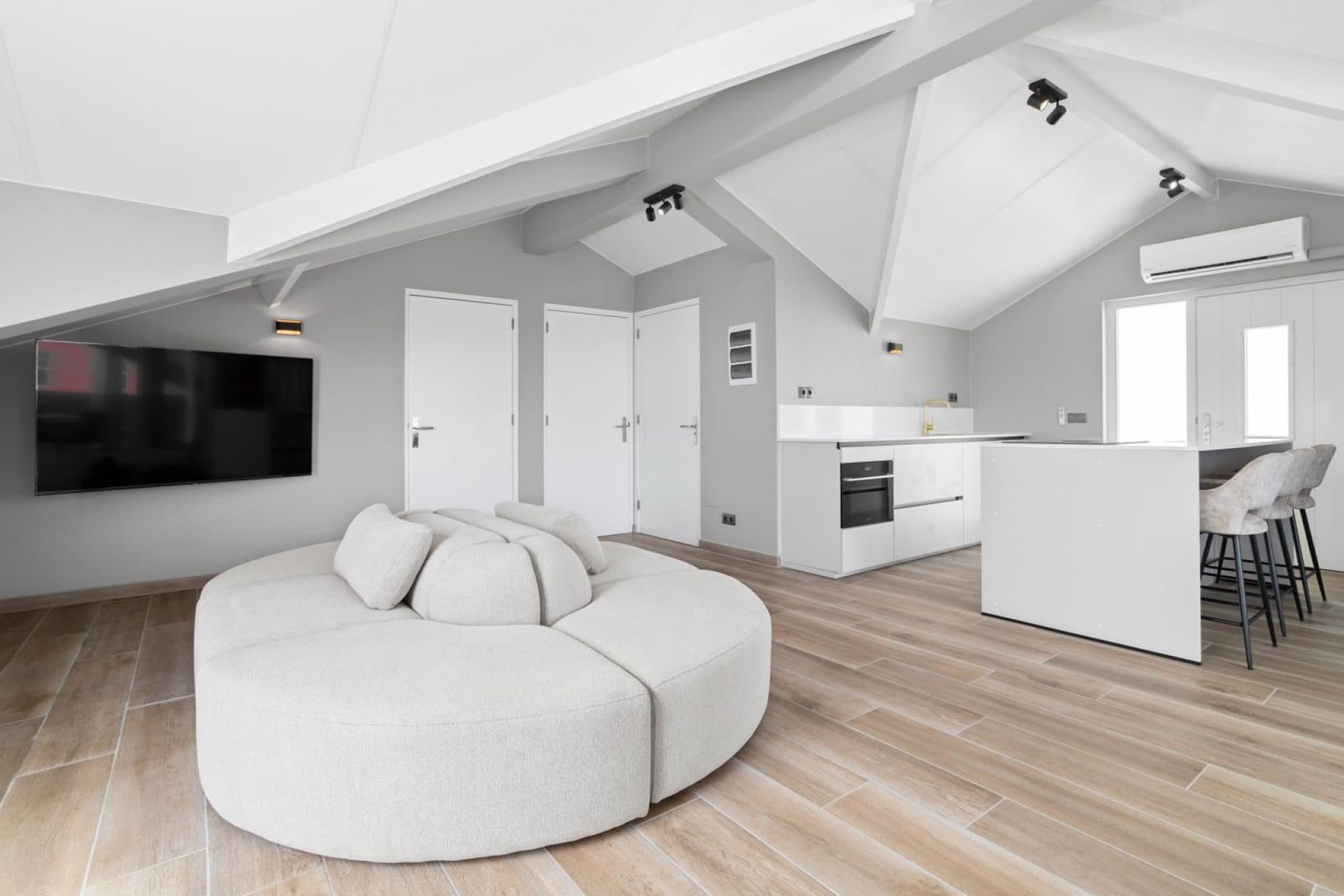 Kaya Jean B.F. Vitte 3A - Furnished Penthouse in Kralendijk