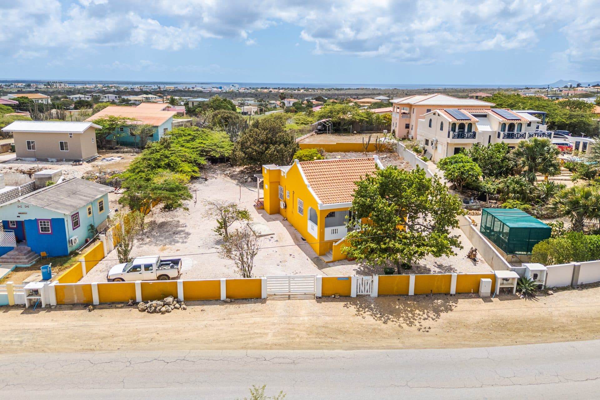 Kaya Piedra Presioso 1 - Nawati Home with Rooftop Terrace