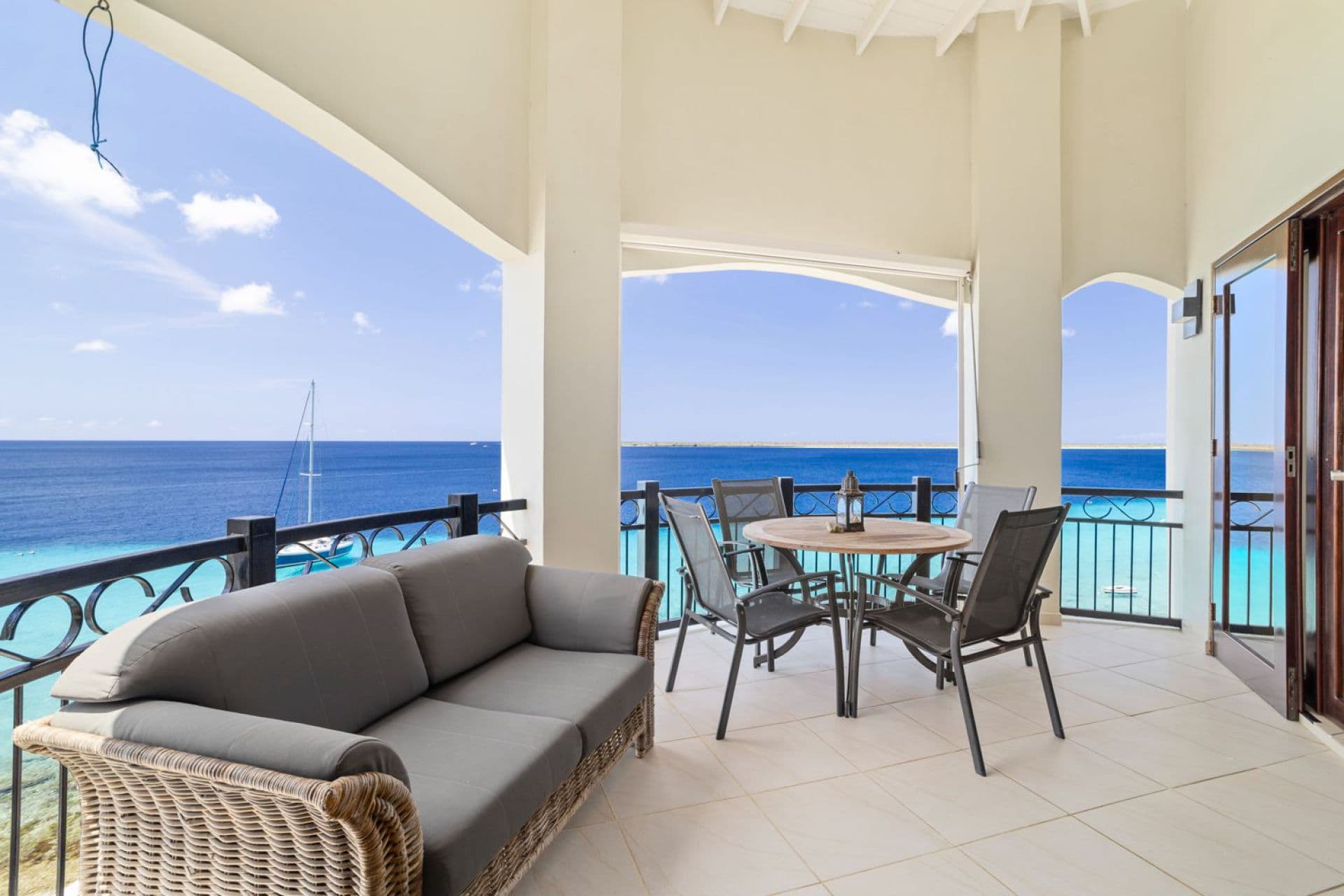 Elegancia del Caribe 20 - Waterfront 2BR Apartment in Kralendijk