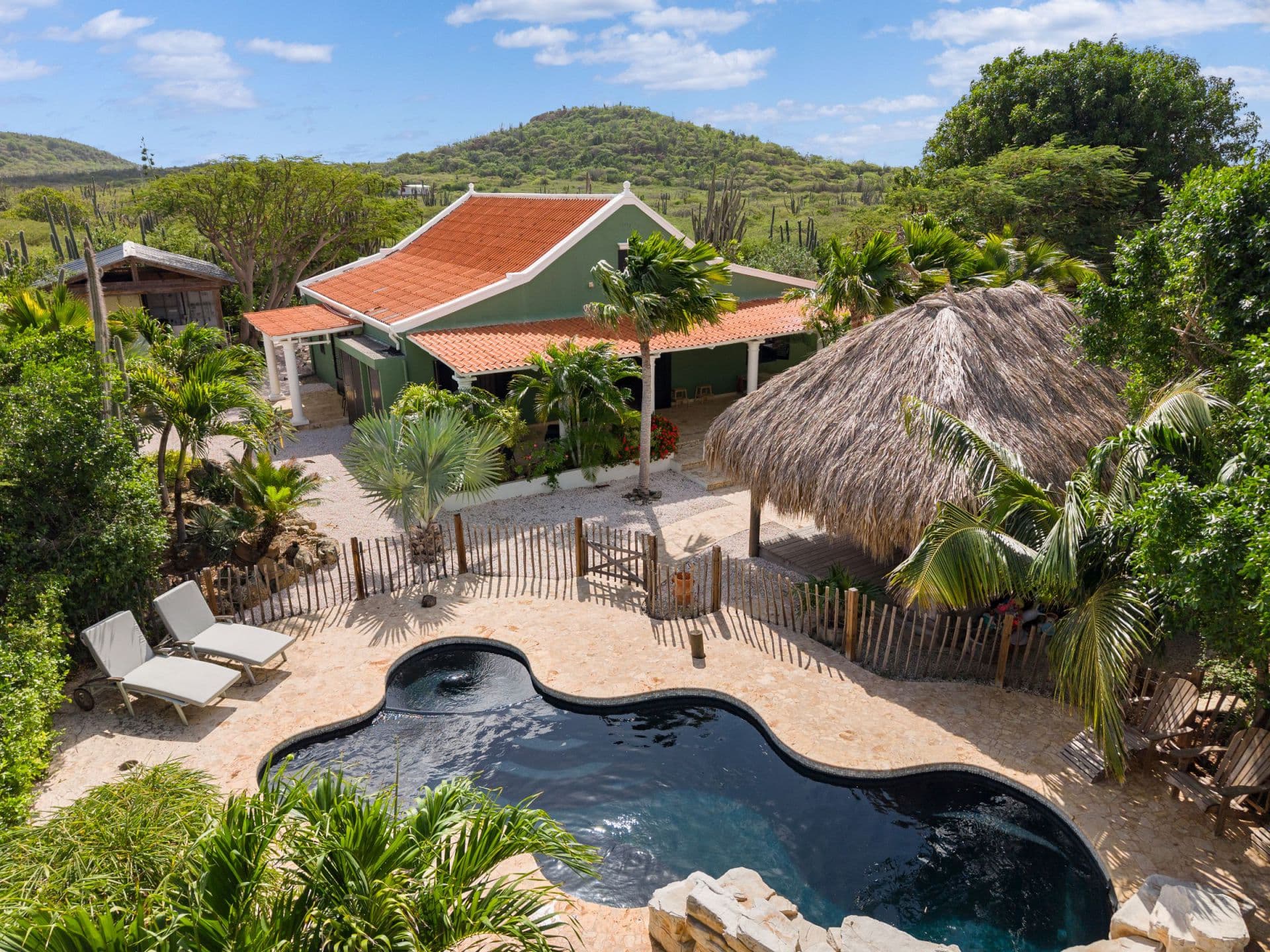 Finca Verde 6 - Furnished Villa with Pool & Solar in Quiet Area