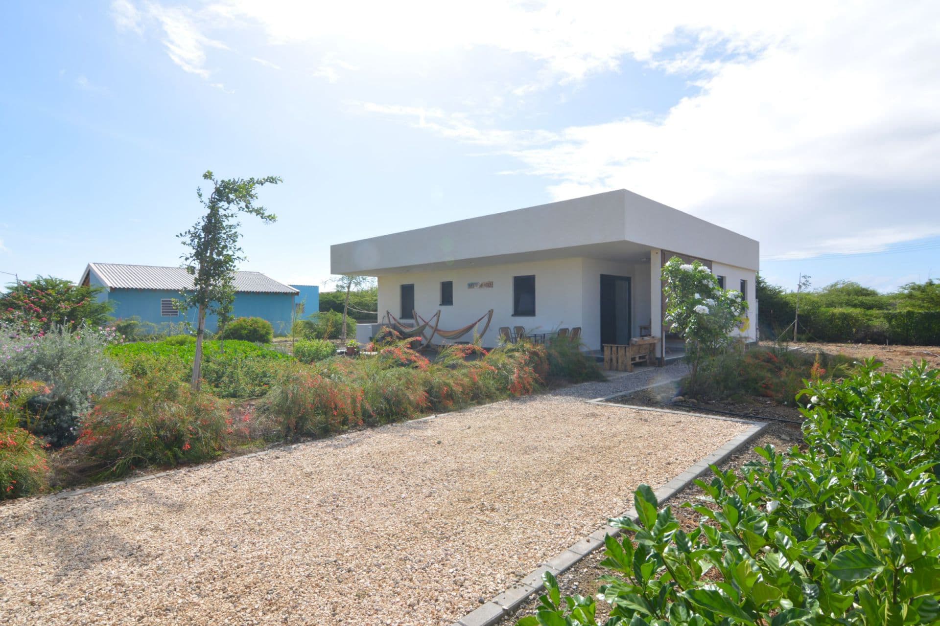Kaya Benue 18 - Furnished 2BR Home in Tera Kora