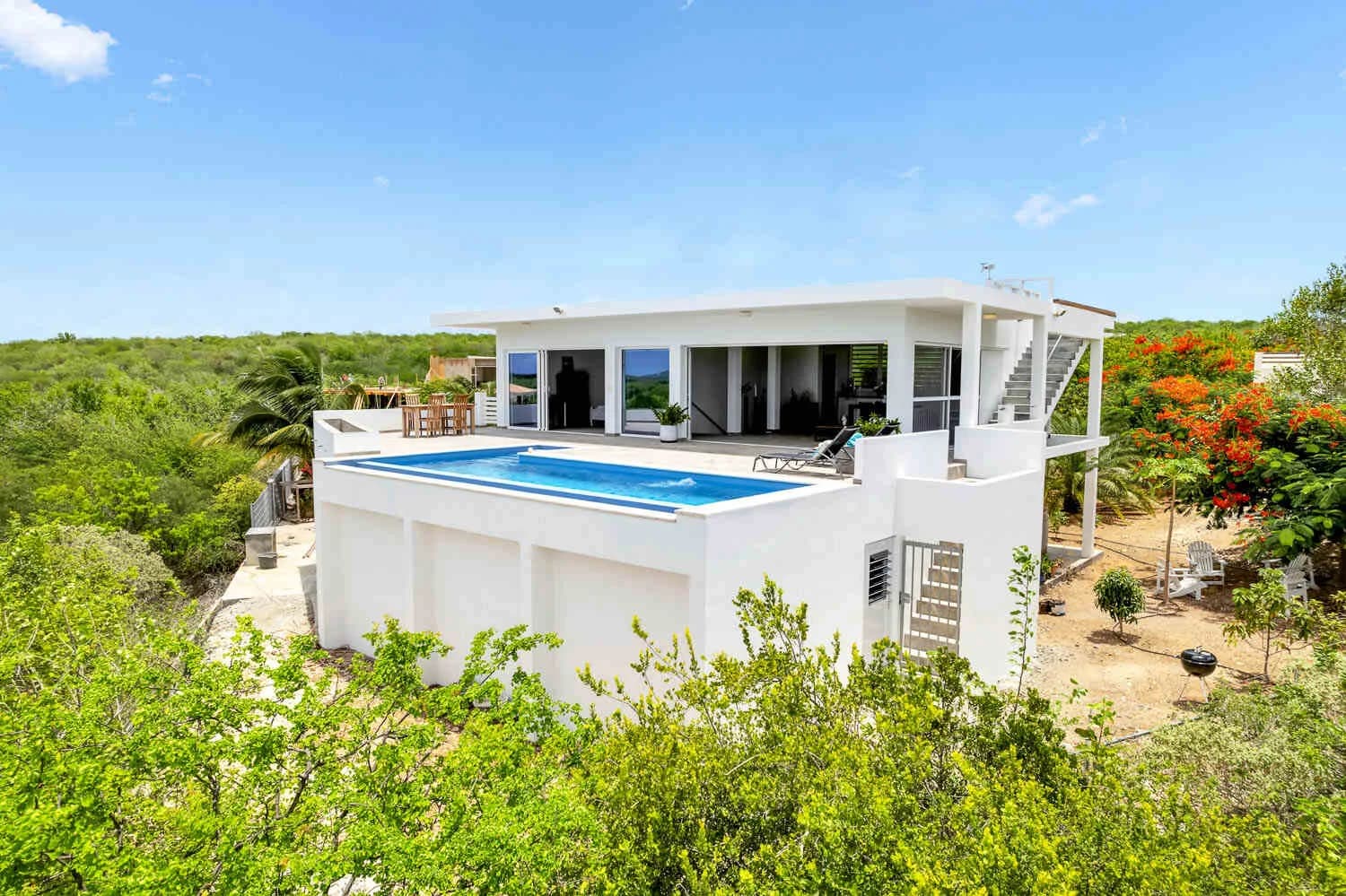 Villa Terrace Sabadeco - Moderne 3SLK Villa met Oceaanzicht